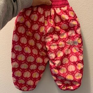 The North Face Pink Leaf Print Baby Pants in size 6-12mo